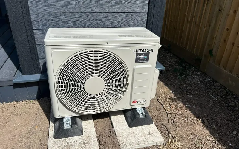 Energy-efficient air conditioning system (gallery caption)